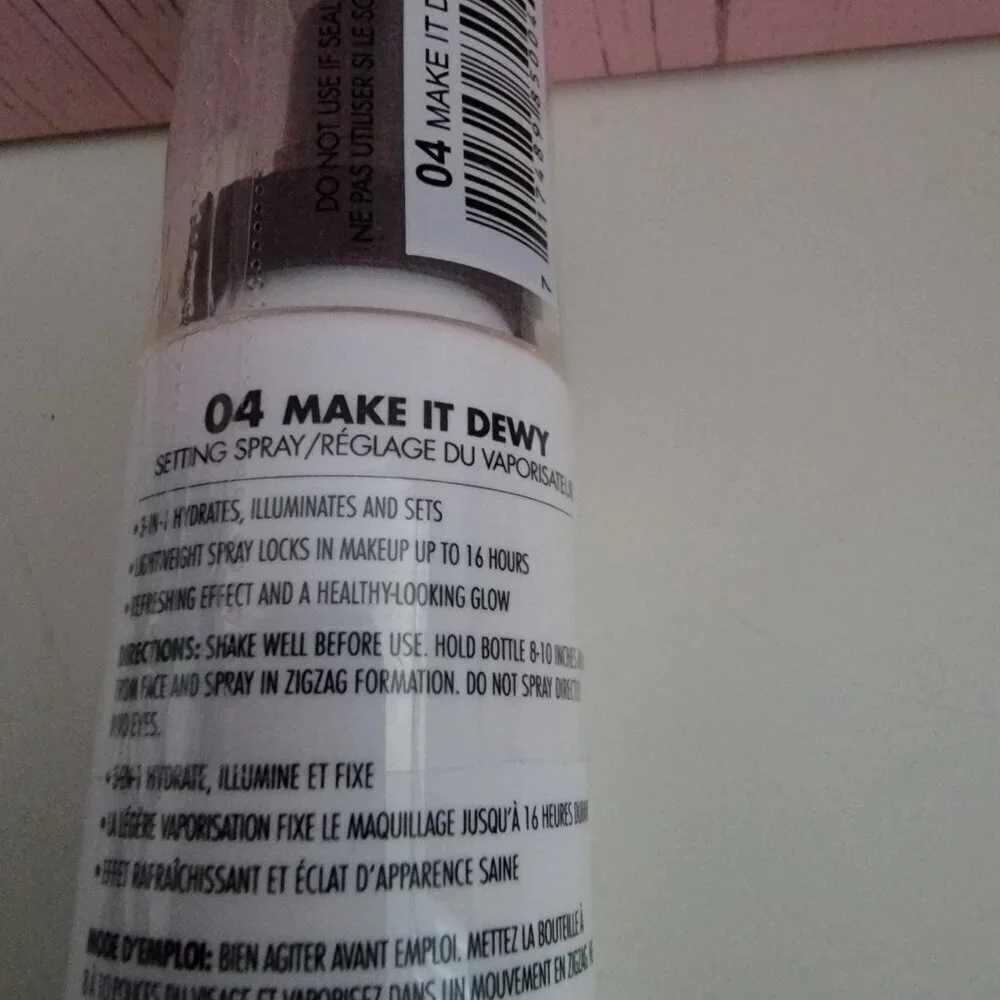 NEW MILANI Make It Dewy Setting Spray 2.03 oz
